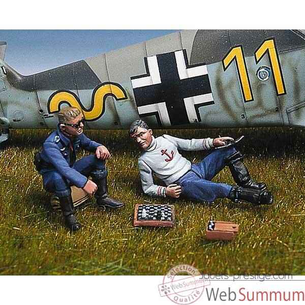 Figurine - Kit a peindre Pilotes allemands jouant aux echecs - SW-10